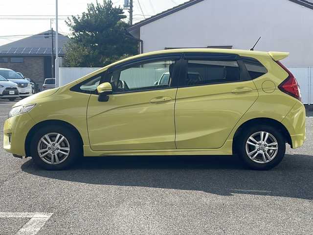 ホンダ フィット 13G Sパッケージ 愛知県 2014(平26)年 4.1万km アトラクトイエローパール ワンオーナー/純正メモリナビ/【フルセグ・DVD再生可・CD・Bluetooth】/バックカメラ/ETC/前方ドライブレコーダー/パドルシフト/横滑り防止機能/電動格納ミラー/ウィンカーミラー/ステアリングスイッチ/ECON/オートライト/純正フロアマット/ドアバイザー/新車保証書/取扱説明書