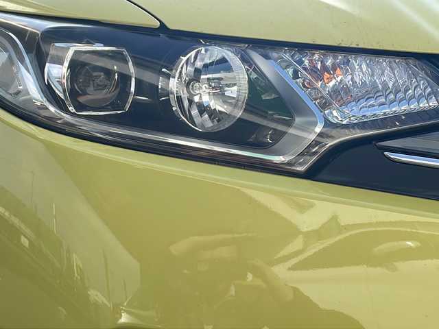 ホンダ フィット 13G Sパッケージ 愛知県 2014(平26)年 4.1万km アトラクトイエローパール ワンオーナー/純正メモリナビ/【フルセグ・DVD再生可・CD・Bluetooth】/バックカメラ/ETC/前方ドライブレコーダー/パドルシフト/横滑り防止機能/電動格納ミラー/ウィンカーミラー/ステアリングスイッチ/ECON/オートライト/純正フロアマット/ドアバイザー/新車保証書/取扱説明書