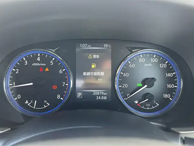 日産 エルグランド 250ハイウェイスターS 熊本県 2017(平29)年 2.1万km ブリリアントホワイトパール 純正ナビ/・AM/FM/CD/DVD/BT/AUX/SD/・フルセグTV/・バックカメラ/サンルーフ/フリップダウンモニター/両側電動スライドドア/クルーズコントロール/ビルトインETC/ハーフレザーシート/革巻きステアリング/ステアリングスイッチ/ドライブレコーダー/後席ロールサンシェード/LEDヘッドライト/オートライト/電動格納ミラー/ウインカーミラー/純正アルミホイール/社外フロアマット/ドアバイザー