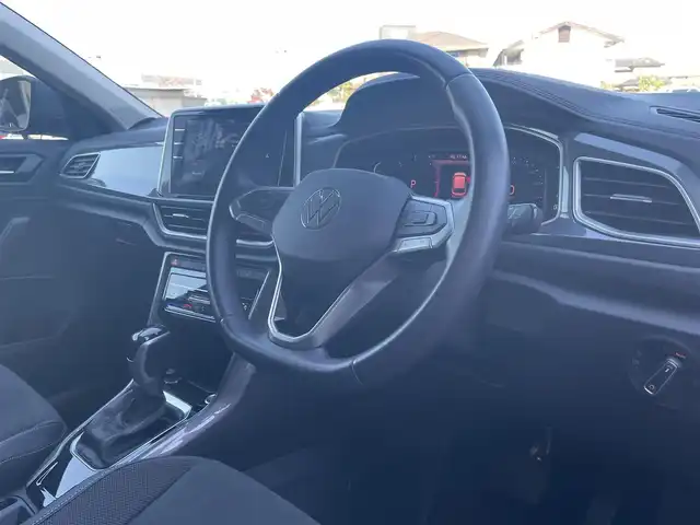 フォルクスワーゲン ＶＷ Ｔ－ロック TDI スタイル 栃木県 2024(令6)年 1.2万km 青 デジタルメーター/ナビ/バックカメラ/ETC/Applecarplay/ACC/レーンキープアシスト/ブラインドスポット/フロントアシスト/パークディスタンス/パワーテールゲート/LEDヘッドライト/ワイヤレスチャージ/ハーフレザー