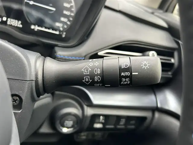 スバル レヴォーグ 1．8GT－H EX 東京都 2021(令3)年 0.6万km マグネタイトグレーメタリック ワンオーナー/純正11.6インチセンターインフォメーションディスプレイナビ/ラジオ/USB/Bluetooth/AppleCarPlay/Android Auto/AUX/フルセグTV/バック/フロント/サイドカメラ/前方ドライブレコーダー/ETC2.0/スマートリヤビューミラー/アイサイトX/全車速追従機能付クルーズコントロール/プリクラッシュブレーキ/エマージェンシーレーンキープアシスト/先行車発進お知らせ機能/車線逸脱防止機能/コーナーセンサー/電動パーキングブレーキ/オートブレーキホールド/パワーリヤゲート/前席パワーシート(運手席シートメモリー)/全席シートヒーター/革巻きステアリング/ステアリングスイッチ/純正18インチアルミホイール/純正フロアマット/純正ラゲッジマット/LEDヘッドライト/LEDフォグランプ/新車時保証書/取扱説明書/スペアキー/記録簿