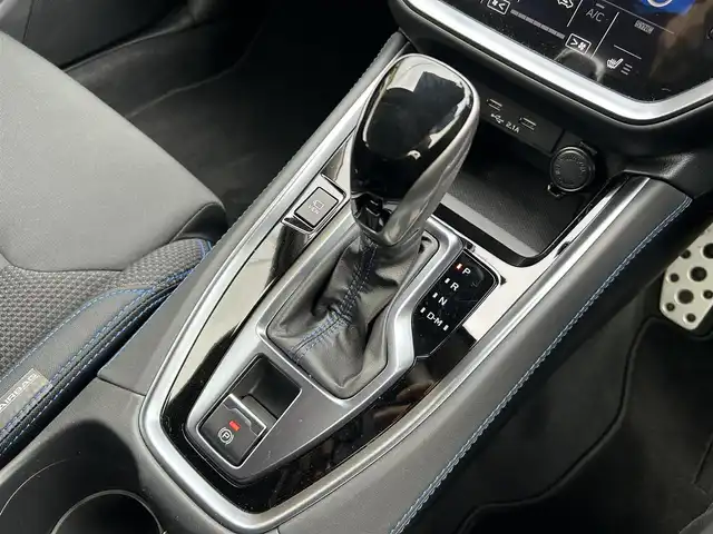 スバル レヴォーグ 1．8GT－H EX 東京都 2021(令3)年 0.6万km マグネタイトグレーメタリック ワンオーナー/純正11.6インチセンターインフォメーションディスプレイナビ/ラジオ/USB/Bluetooth/AppleCarPlay/Android Auto/AUX/フルセグTV/バック/フロント/サイドカメラ/前方ドライブレコーダー/ETC2.0/スマートリヤビューミラー/アイサイトX/全車速追従機能付クルーズコントロール/プリクラッシュブレーキ/エマージェンシーレーンキープアシスト/先行車発進お知らせ機能/車線逸脱防止機能/コーナーセンサー/電動パーキングブレーキ/オートブレーキホールド/パワーリヤゲート/前席パワーシート(運手席シートメモリー)/全席シートヒーター/革巻きステアリング/ステアリングスイッチ/純正18インチアルミホイール/純正フロアマット/純正ラゲッジマット/LEDヘッドライト/LEDフォグランプ/新車時保証書/取扱説明書/スペアキー/記録簿