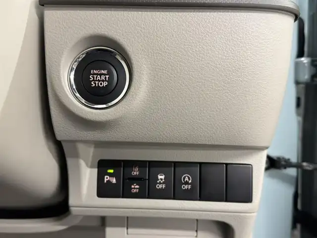 スズキ ラパン L 三重県 2024(令6)年 0.6万km オフブルーM ガソリン/FF/インパネCVT/カロッツェリア 7インチナビ AVIC-RW821-D/（FM/AM/TV/CD/DVD/Bluetooth/SD/USB/iPod/HDMI）/安全装備/・デュアルカメラブレーキサポート/・車線逸脱警報機能/・ふらつき警報機能/・誤発進抑制機能/・後方誤発進抑制機能/・リヤパーキングセンサー/・後退時ブレーキサポート/・標識認識機能（車両進入禁止、はみ出し通行禁止、最高速度、一時停止）/・ハイビームアシスト/など/装備/・シートヒーター（D）/・オートエアコン/・オートライトシステム/・LEDヘッドライト（ハイ/ロー）/・プッシュスタート/・ステアリングスイッチ/・電動格納ドアミラー/・純正ホイールキャップ＆14インチスチールホイール/・保/・スマートキーx1/など