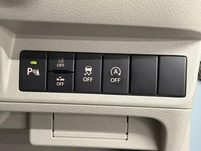 スズキ ラパン L 三重県 2024(令6)年 0.6万km オフブルーM ガソリン/FF/インパネCVT/カロッツェリア 7インチナビ AVIC-RW821-D/（FM/AM/TV/CD/DVD/Bluetooth/SD/USB/iPod/HDMI）/安全装備/・デュアルカメラブレーキサポート/・車線逸脱警報機能/・ふらつき警報機能/・誤発進抑制機能/・後方誤発進抑制機能/・リヤパーキングセンサー/・後退時ブレーキサポート/・標識認識機能（車両進入禁止、はみ出し通行禁止、最高速度、一時停止）/・ハイビームアシスト/など/装備/・シートヒーター（D）/・オートエアコン/・オートライトシステム/・LEDヘッドライト（ハイ/ロー）/・プッシュスタート/・ステアリングスイッチ/・電動格納ドアミラー/・純正ホイールキャップ＆14インチスチールホイール/・保/・スマートキーx1/など