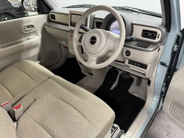 スズキ ラパン L 三重県 2024(令6)年 0.6万km オフブルーM ガソリン/FF/インパネCVT/カロッツェリア 7インチナビ AVIC-RW821-D/（FM/AM/TV/CD/DVD/Bluetooth/SD/USB/iPod/HDMI）/安全装備/・デュアルカメラブレーキサポート/・車線逸脱警報機能/・ふらつき警報機能/・誤発進抑制機能/・後方誤発進抑制機能/・リヤパーキングセンサー/・後退時ブレーキサポート/・標識認識機能（車両進入禁止、はみ出し通行禁止、最高速度、一時停止）/・ハイビームアシスト/など/装備/・シートヒーター（D）/・オートエアコン/・オートライトシステム/・LEDヘッドライト（ハイ/ロー）/・プッシュスタート/・ステアリングスイッチ/・電動格納ドアミラー/・純正ホイールキャップ＆14インチスチールホイール/・保/・スマートキーx1/など