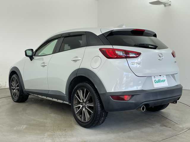 マツダ ＣＸ－３ XD ツーリング 兵庫県 2015(平27)年 7.9万km セラミックM ・純正ナビ（BT/USB)/・バックカメラ/・ETC/・スマートブレーキサポート/・クルーズコントロール/・ブラインドスポットモニター/・ヘッドアップディスプレイ/・ハーフレザーシート/・パドルシフト/・アイドリングストップ/・スマートキー/・純正18インチアルミホイール