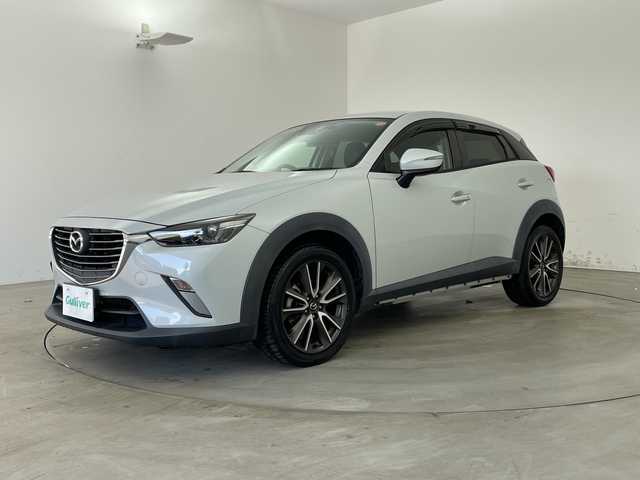 マツダ ＣＸ－３ XD ツーリング 兵庫県 2015(平27)年 7.9万km セラミックM ・純正ナビ（BT/USB)/・バックカメラ/・ETC/・スマートブレーキサポート/・クルーズコントロール/・ブラインドスポットモニター/・ヘッドアップディスプレイ/・ハーフレザーシート/・パドルシフト/・アイドリングストップ/・スマートキー/・純正18インチアルミホイール