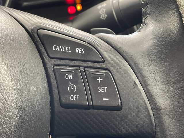 マツダ ＣＸ－３ XD ツーリング 兵庫県 2015(平27)年 7.9万km セラミックM ・純正ナビ（BT/USB)/・バックカメラ/・ETC/・スマートブレーキサポート/・クルーズコントロール/・ブラインドスポットモニター/・ヘッドアップディスプレイ/・ハーフレザーシート/・パドルシフト/・アイドリングストップ/・スマートキー/・純正18インチアルミホイール