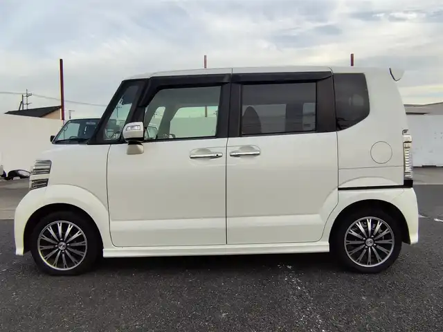 ホンダ Ｎ ＢＯＸ カスタム G ターボ Aパッケージ 石川県 2014(平26)年 9.3万km プレミアムホワイトパール 〇純正ナビ/〇ワンセグTV/〇パワースライドドア（両側）/〇バックカメラ/〇ETC/〇ターボ/〇アイドリングストップ/〇クルーズコントロール/〇シティブレーキアクティブシステム/〇HIDヘッドランプ/〇オートライト/〇純正15インチアルミ/〇革巻きステアリング/〇パドルシフト/〇オートエアコン/〇スマートキー/〇禁煙車