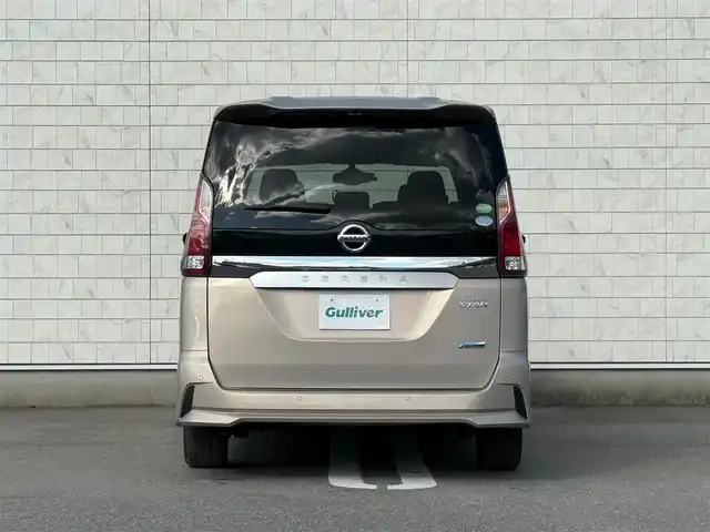 日産 セレナ