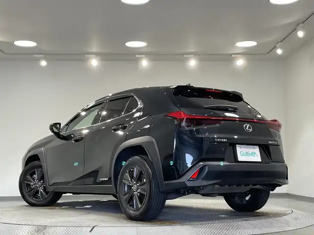 レクサス ＵＸ 250h ブラウンエディション 愛知県 2020(令2)年 2.5万km グラファイトブラックガラスフレーク 純正ナビ/CD/DVD/DTV/Bluetooth/USB/パノラミックビューモニター/ブラウンレザーシート/シートヒーター /パワーシート/メモリシート/ステアリングスイッチ/ステアリングヒーター/レーダークルーズコントロール/レーンキープ/クリアランスソナー/BSM/LEDオートライト/オートハイビーム/ビルトインETC/ドライブレコーダー /スマートキー/スペアキー /カードキー