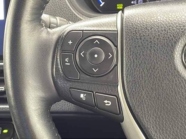 トヨタ エスクァイア ハイブリッド Gi プレミアムパッケージ ブラックテーラード 広島県 2020(令2)年 4.6万km ブラック ワンオーナー/純正SDナビ/フルセグテレビ/バックカメラ/CD/DVD/SD再生/Bluetooth接続/純正12.1インチフリップダウンモニター/ビルトインETC2.0/プッシュスタート/スマートキー（スペアキー1本）/電動格納ウィンカーミラー/純正15インチアルミホイール/ステアリングヒーター/前席シートヒーター/前後コーナーセンサー/クルーズコントロール/LEDヘッドライト/オートマチックハイビーム/トラクションコントロール/パーキングサポートブレーキ/先行車発進告知/レーンディパーチャーアラート/モデリスタエアロ