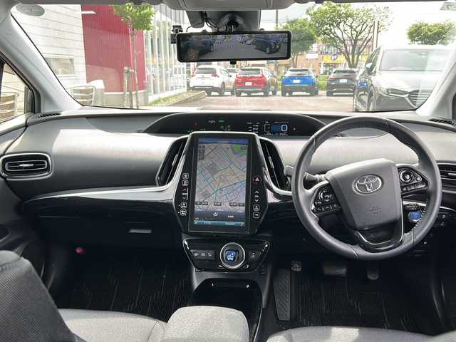 トヨタ プリウス ＰＨＶ A ユーティリティプラス 福島県 2018(平30)年 2.8万km グレーメタリック 純正１１．６インチ縦型ナビ　フルセグ　バックＣ　Ｂｌｕｅｔｏｏｔｈ　シートヒーター　レーダークルーズ　デジタルミラー型ドラレコ　ＥＴＣ２．０　純正１５ＡＷ　ＡＣ１００Ｖ電源　オート４眼ＬＥＤライト