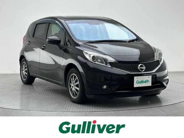 日産 ノート X DIG－S Vセレ +セーフ 兵庫県 2015(平27)年 8.5万km スーパーブラック 社外メモリナビ（Bluetooth/CD/DVD)/バックカメラ/アイドリングストップ/ドアバイザー/純正フロアマット/エマージェンシーブレーキ/LEDヘッドライト/フォグランプ/オートライト/スマートキー/プッシュスタート