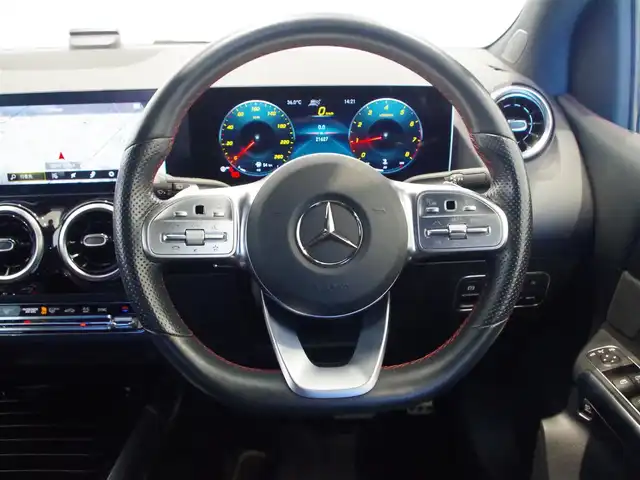 メルセデス・ベンツ Ｂ１８０ 岐阜県 2021(令3)年 2.2万km デジタルホワイト AMGライン/ナビゲーションパッケージ/純正ナビ/フルセグTV/FM/AM/レーダークルーズコントロール/アクティブレーンキーピングアシスト/アクティブステアリングアシスト/アクティブブレーキアシスト/道路標識アシスト/ブラインドスポットアシスト/レーンチェンジアシスト/バックカメラ/純正ドライブレコーダー前後/ETC2.0/パワーシート前席/シートヒーター前席/ハーフレザーシート