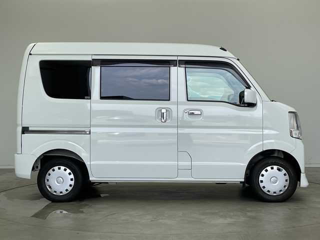 スズキ エブリイ JOIN 新潟県 2021(令3)年 1.5万km スペリアホワイト ワンオーナー/パートタイム4WD/衝突軽減ブレーキ/車線逸脱警報/バックッソナー/社外HDDナビTV/DVD/CD/MSV/SD/LEDオートマチックハイビーム/キーレスエントリー/E T C/新車時保証書/取扱説明書