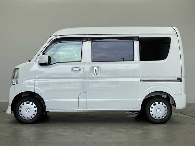 スズキ エブリイ JOIN 新潟県 2021(令3)年 1.5万km スペリアホワイト ワンオーナー/パートタイム4WD/衝突軽減ブレーキ/車線逸脱警報/バックッソナー/社外HDDナビTV/DVD/CD/MSV/SD/LEDオートマチックハイビーム/キーレスエントリー/E T C/新車時保証書/取扱説明書