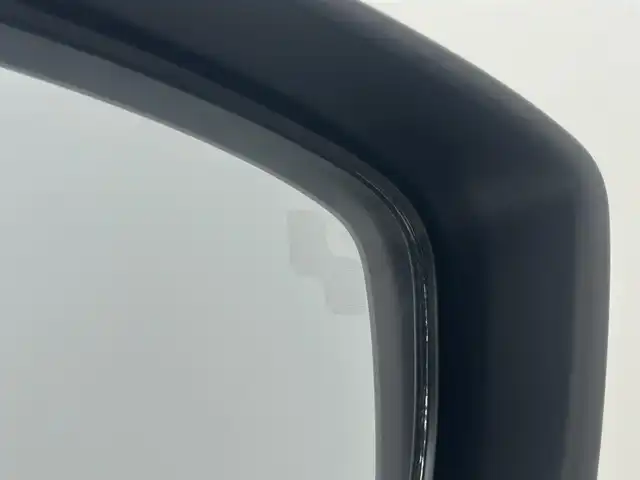 マツダ マツダ２ 15S 埼玉県 2020(令2)年 0.6万km スノーフレイクホワイトパールマイカ 純正ナビ　Ａｐｐｌｅ　Ｃａｒ　Ｐｌａｙ　Ｂｌｕｅｔｏｏｔｈ　衝突軽減システム　オートハイビーム　コーナーセンサー プッシュスタート BSM アイドリングストップ 純正LEDヘッドライト ETC