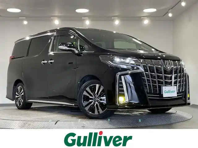 トヨタ アルファード S Cパッケージ 愛知県 2020(令2)年 6.2万km ブラック 純正９インチディスプレイナビ　/（AM/FM/CD・DVD再生/SD/フルセグTV/USB)/ＪＢＬサウンド　/ツインムーンルーフ　/純正エアロ　/寒冷地仕様　/アラウンドビューモニター　/ＡＣ１００Ｖ　/ＣＤ・ＤＶＤデッキ　/トヨタセーフティセンス　/　　-プリクラッシュセーフティ/　　-レーントレーニングアシスト/　　-クリアランスソナー/　　-ロードサインアシスト/　　-ブラインドスポットモニター/　　-先行車発進通知/アドバンスパーク　/両側パワースライドドア/ビルトインＥＴＣ2.0/三眼LEDヘッドライト/シートベンチレーション/シートヒーター/メモリー機能付パワーシート/ドライブレコーダー/デジタルインナーミラー/ステアリングヒーター/シーケンシャルターンランプ/カーテシランプ
