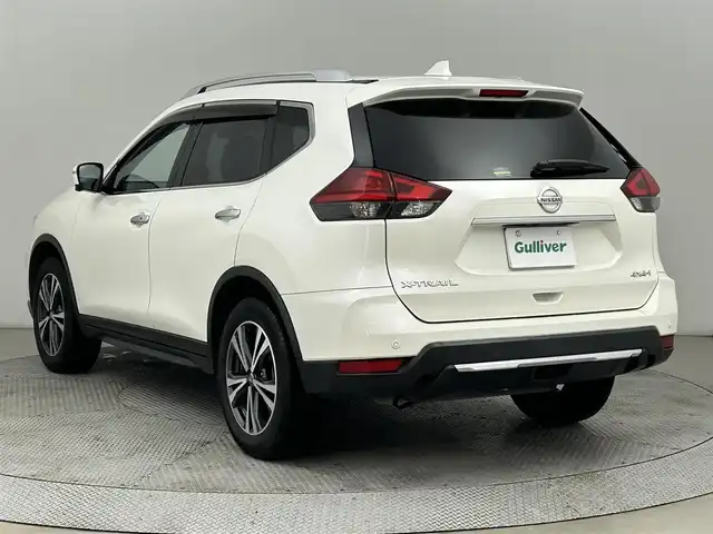 日産 エクストレイル 20Xi レザーエディション 道央・札幌 2020(令2)年 6.2万km ブリリアントホワイトパール ・ワンオーナー/・４WD/・純正SDナビ/　BT/CD/DVD/USB/SD/iPod/AUX/フルセグ/・ビルトインETC/・純正前方ドライブレコーダー/・全方位カメラ/・デジタルインナーミラー/・プロパイロット/・レーダークルーズコントロール/・衝突軽減ブレーキ/・横滑り防止/・レーンキープアシスト/・ダウンヒルアシストコントロール/・前後コーナーセンサー/・電動リアゲート/・レザーシート/・前席シートヒーター/・前席パワーシート/・LEDヘッドライト/・オートライト/・オートマチックハイビーム/・ヘッドライトレベライザー/・プッシュスタート/・スマートキー/・取扱説明書/・保証書