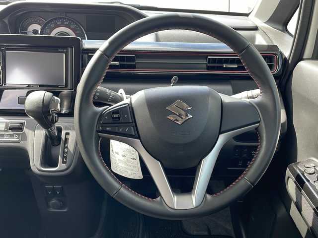 スズキ ワゴンＲ スティングレー HYBRID X 岩手県 2018(平30)年 3.8万km ピュアホワイトP ワンオーナー/社外ディスプレイオーディオ/AM/FM/CD/DVD/Bluetooth/バックカメラ/ドライブレコーダー/衝突被害軽減ブレーキ/レーンキープアシスト/横滑り防止装置/アイドリングストップ/シートヒーター/オートライト/LEDヘッドライト/フォグランプ/スマートキー/プッシュスタート/電動格納ミラー/純正１４インチAW/純正フロアマット/純正ドアバイザー/エンジンスターター/ヘッドアップディスプレイ