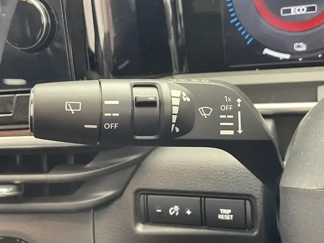 日産 オーラ G レザーエディション 滋賀県 2023(令5)年 1.2万km 黒 純正9インチナビ/Bluetooth/USB/AppleCarPlay/フルセグテレビ/アラウンドビューモニター/プロパイロット/全方位運転支援システム/・インテリジェントエマージェンシーブレーキ/・踏み間違い衝突防止アシスト/・標識検知機能/・前方衝突予測警報/・車線逸脱警報/・ふらつき警報/・車線逸脱防止支援システム/・エマージェンシーストップシグナル/インテリジェントルームミラー/ビルトインETC2.0/ドライブレコーダー/置くだけ充電/BOSEサウンドシステム/LEDヘッドライト/オートライト/プシュスタート/スマートキー