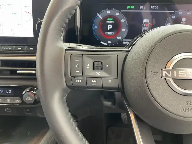 日産 オーラ G レザーエディション 滋賀県 2023(令5)年 1.2万km 黒 純正9インチナビ/Bluetooth/USB/AppleCarPlay/フルセグテレビ/アラウンドビューモニター/プロパイロット/全方位運転支援システム/・インテリジェントエマージェンシーブレーキ/・踏み間違い衝突防止アシスト/・標識検知機能/・前方衝突予測警報/・車線逸脱警報/・ふらつき警報/・車線逸脱防止支援システム/・エマージェンシーストップシグナル/インテリジェントルームミラー/ビルトインETC2.0/ドライブレコーダー/置くだけ充電/BOSEサウンドシステム/LEDヘッドライト/オートライト/プシュスタート/スマートキー