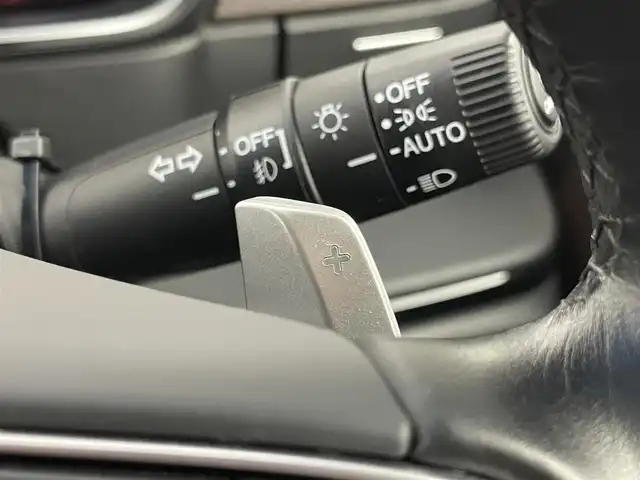 ホンダ オデッセイ アブソルート EX 埼玉県 2021(令3)年 2.2万km プラチナホワイトパール 純正１０インチナビ　フリップダウンモニター　マルチビューカメラ　ＢＳＭ　ビルトインＥＴＣ２．０　前後ドライブレコーダー　ホンダセンシング　アダクティブクルーズコントロール　シートヒーター　ＨＤＭＩ