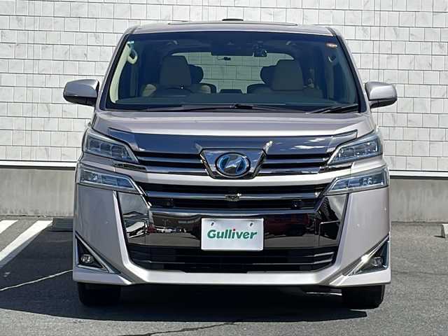 トヨタ ヴェルファイア ハイブリット V Lエディション 山形県 2018(平30)年 5.1万km スティールブロンドM 禁煙車/サンルーフ/レザーシート/Toyota Safety Sense/・プリクラッシュセーフティ/・レーントレーシングアシスト/・レーダークルーズコントロール/・ロードサインアシスト/・発進遅れ告知機能/・プロアクティブドライビングアシスト/・オートマチックハイビーム/JBLプレミアムサウンド/デジタルインナーミラー/ブラインドスポットモニター/クリアランスソナー/両側パワースライドドア/純正ナビ(CD.DVD.BT.USB.AUX)/パノラミックビューモニター/フルセグ/純正フリップダウンモニター/パワーバックドア/シートヒーター/ベンチレーション/パワーシート/ウッドコンビステアリング/電動パーキングブレーキ/オートホールド/LEDヘッドライト/プッシュスタート/スマートキー