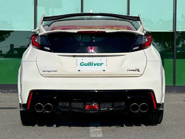 ホンダ シビック タイプR 和歌山県 2016(平28)年 9.1万km チャンピオンシップホワイト 純正7インチナビ/Bluetooth/USB/バックカメラ/ETC2.0/前後ドライブレコーダー/クルーズコントロール/革巻きステアリング/ステアリングスイッチ/LEDヘッドライト/フォグランプ/オートライト/純正19インチAW/純正フロアマット/プッシュスタート/スマートキー/スペアキー/取扱説明書