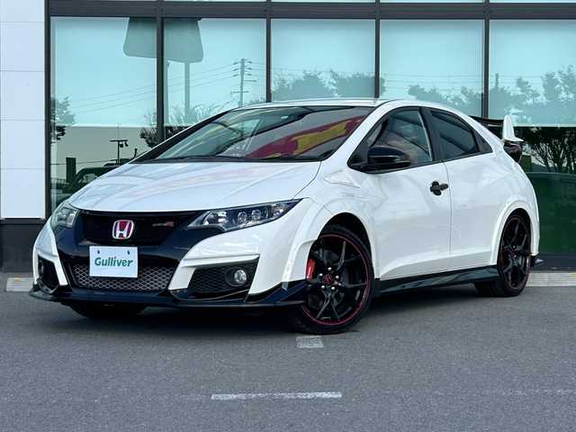 ホンダ シビック タイプR 和歌山県 2016(平28)年 9.1万km チャンピオンシップホワイト 純正7インチナビ/Bluetooth/USB/バックカメラ/ETC2.0/前後ドライブレコーダー/クルーズコントロール/革巻きステアリング/ステアリングスイッチ/LEDヘッドライト/フォグランプ/オートライト/純正19インチAW/純正フロアマット/プッシュスタート/スマートキー/スペアキー/取扱説明書