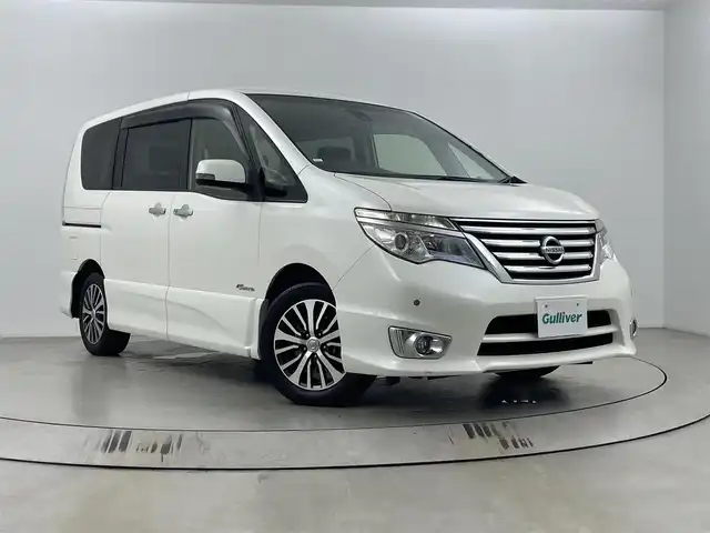 日産 セレナ ハイウェイスター Sハイブリッド 埼玉県 2014(平26)年 5.8万km ブリリアントホワイトパール 純正９インチフリップダウンモニター　/社外ＳＤナビ　/クルーズコントロール　/両側パワースライドドア　/ＥＴＣ　/エマージェンシーブレーキ　/レーンキープアシスト　/後方コーナーセンサー/純正１６インチアルミホイール　/社外フロアマット/フォグランプ/LEDヘッドライト/オートライト/プッシュスタート/スマートキー