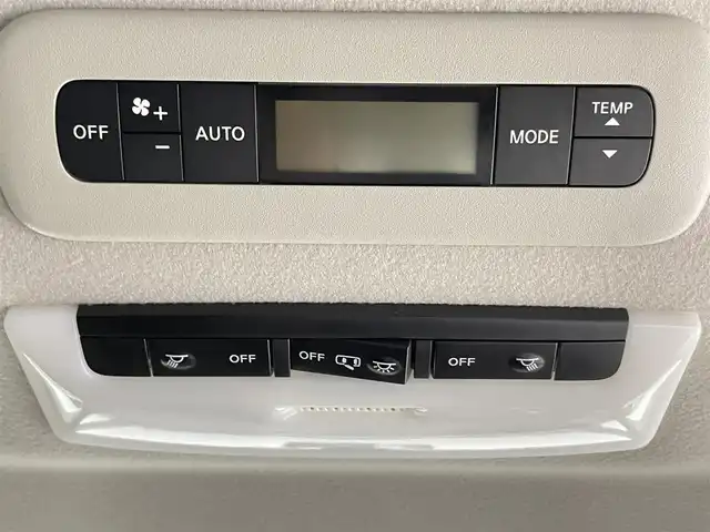日産 セレナ e－パワー ハイウェイスター V 千葉県 2021(令3)年 4.5万km ブリリアントホワイトパール 禁煙車/エマージェンシーブレーキ/レーンキープアシスト/プロパイロット/ブラインドスポットモニター/純正10型メモリビ/　CD/DVD/BT/フルセグTV/両側パワースライドドア/アラウンドビューモニター/ETC/電子パーキング/オートホールド/ステアリングスイッチ/革巻きステアリング/スマートキー&プッシュスタート/純正16インチアルミホイール/LEDヘッドライト/フォグライト