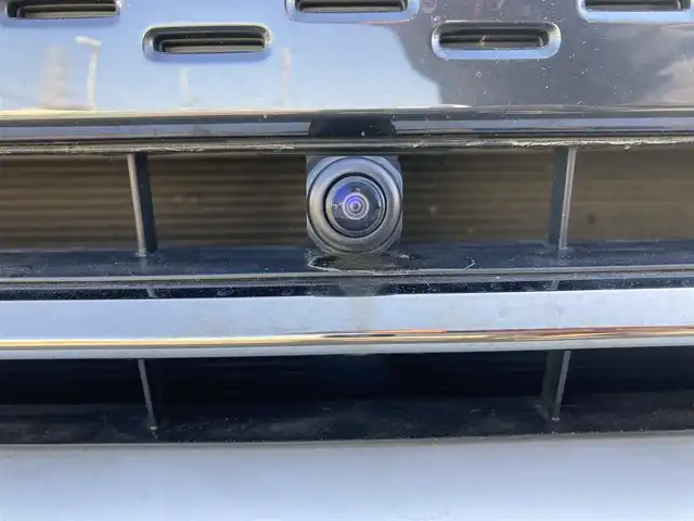 ホンダ ステップワゴン スパーダ eHEV 香川県 2022(令4)年 7.3万km プラチナホワイトパール 純正11.4型ナビ/フルセグTV/純正15.6型リア席モニター/両側パワースライドドア/マルチビューカメラ/ビルトインETC/アダプティブクルーズコントロール/ホンダセンシング/・衝突被害軽減ブレーキ/・車線逸脱防止支援/・前後誤発進抑制/・ブラインドスポットインフォメーション/・標識認識/・オートハイビーム/LEDヘッドランプ/革巻きステアリング/パドルシフト/合皮/撥水加工ファブリックコンビシート/前席シートヒーター/2列目キャプテンシート/オットマン/純正16インチアルミホイール/スマートキー/プッシュエンジンスタート/禁煙車