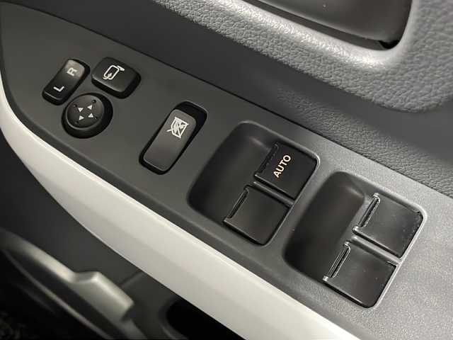 スズキ ハスラー G 広島県 2016(平28)年 4.7万km クールカーキPM 純正ナビ　/前席シートヒーター　/フルセグＴＶ　/スマートキー　/レーダーブレーキサポート　/アイドリングストップ　/純正フロアマット　/純正ＥＴＣ　/ＤＶＤ　/エンジンプッシュスタートボタン　/Ｂｌｕｅｔｏｏｔｈ/エアバック（運転席/助手席）