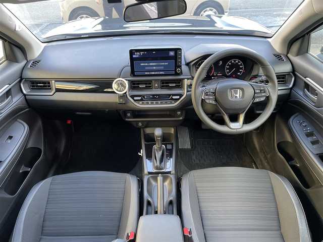 ホンダ ＷＲ－Ｖ Z+ 東京都 2024(令6)年 0.7万km メテオロイドグレーメタリック 純正ナビ　/フルセグＴＶ　Ｂｌｕｅｔｏｏｔｈ　/ＵＳＢ　/ＡｐｐｌｅＣａｒＰｌａｙ　/バックカメラ　/ドラレコ　/追従型クルーズコントロールシステム　/ＥＴＣ　/純正フロアマット　/純正アルミホイール　/パドルシフト/ABS/横滑り防止装置/盗難防止装置/オートライト