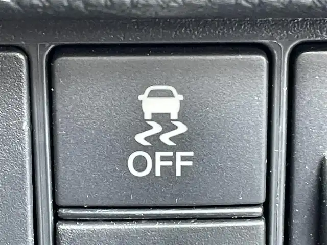 ホンダ ＷＲ－Ｖ Z+ 東京都 2024(令6)年 0.7万km メテオロイドグレーメタリック 純正ナビ　/フルセグＴＶ　Ｂｌｕｅｔｏｏｔｈ　/ＵＳＢ　/ＡｐｐｌｅＣａｒＰｌａｙ　/バックカメラ　/ドラレコ　/追従型クルーズコントロールシステム　/ＥＴＣ　/純正フロアマット　/純正アルミホイール　/パドルシフト/ABS/横滑り防止装置/盗難防止装置/オートライト