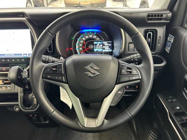 スズキ ハスラー Jスタイル Ⅱ 神奈川県 2023(令5)年 0.6万km ピュアホワイトパール/ウッディブラウン2トーンルーフ 純正メモリーナビ/Bluetooth・CD・DVD・フルセグTV・USB・iPod・AppleCarPlay/全方位モニター/セーフティーサポート/クルーズコントロール/シートヒーター/スペアキー1本/スマートキー/ルーフレール/純正15インチアルミホイール/コーナーセンサー/LEDヘッドライト/オートマチックハイビーム/横滑り防止装置/盗難防止装置/衝突被害軽減システム