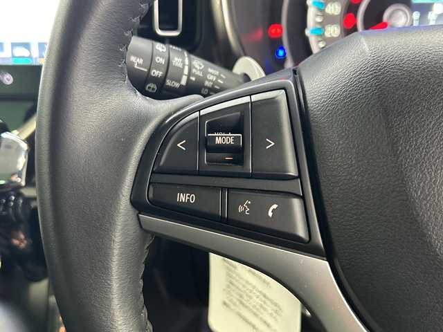 スズキ ハスラー Jスタイル Ⅱ 神奈川県 2023(令5)年 0.6万km ピュアホワイトパール/ウッディブラウン2トーンルーフ 純正メモリーナビ/Bluetooth・CD・DVD・フルセグTV・USB・iPod・AppleCarPlay/全方位モニター/セーフティーサポート/クルーズコントロール/シートヒーター/スペアキー1本/スマートキー/ルーフレール/純正15インチアルミホイール/コーナーセンサー/LEDヘッドライト/オートマチックハイビーム/横滑り防止装置/盗難防止装置/衝突被害軽減システム