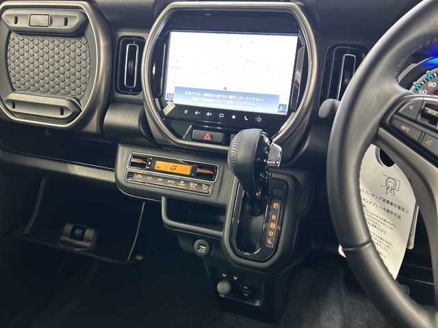 スズキ ハスラー Jスタイル Ⅱ 神奈川県 2023(令5)年 0.6万km ピュアホワイトパール/ウッディブラウン2トーンルーフ 純正メモリーナビ/Bluetooth・CD・DVD・フルセグTV・USB・iPod・AppleCarPlay/全方位モニター/セーフティーサポート/クルーズコントロール/シートヒーター/スペアキー1本/スマートキー/ルーフレール/純正15インチアルミホイール/コーナーセンサー/LEDヘッドライト/オートマチックハイビーム/横滑り防止装置/盗難防止装置/衝突被害軽減システム