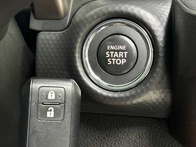 スズキ ハスラー Jスタイル Ⅱ 神奈川県 2023(令5)年 0.6万km ピュアホワイトパール/ウッディブラウン2トーンルーフ 純正メモリーナビ/Bluetooth・CD・DVD・フルセグTV・USB・iPod・AppleCarPlay/全方位モニター/セーフティーサポート/クルーズコントロール/シートヒーター/スペアキー1本/スマートキー/ルーフレール/純正15インチアルミホイール/コーナーセンサー/LEDヘッドライト/オートマチックハイビーム/横滑り防止装置/盗難防止装置/衝突被害軽減システム