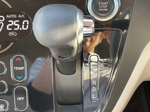 日産 デイズ ルークス X Vセレ +SeftyⅡ 宮城県 2014(平26)年 2.4万km ホワイトパール 登録時走行距離24021km/SDナビ/フルセグTV/CD/DVD/Bluetooth/全方位カメラ/横滑り防止装置/衝突軽減ブレーキ/ドライブレコーダー/片側パワースライドドア/純正フロアマット/コーナーセンサー/フルフラットシート