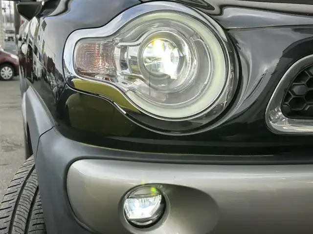 スズキ クロスビー HYBRID MX 岩手県 2018(平30)年 7.9万km スーパーブラックパール ４WD/純正ナビ/FM/AM/ワンセグ/Bluetooth/パドルシフト/横滑り防止装置/アイドリングストップ/シートヒーター/プッシュスタート/純正バイザー/純正マット/スマートキー/LEDライト/フォグランプ/AUTOライト/スタッドレス積載/保証書　取説