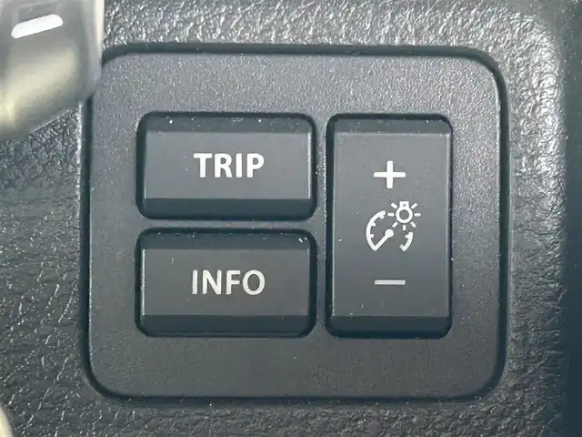 スズキ クロスビー HYBRID MX 岩手県 2018(平30)年 7.9万km スーパーブラックパール ４WD/純正ナビ/FM/AM/ワンセグ/Bluetooth/パドルシフト/横滑り防止装置/アイドリングストップ/シートヒーター/プッシュスタート/純正バイザー/純正マット/スマートキー/LEDライト/フォグランプ/AUTOライト/スタッドレス積載/保証書　取説