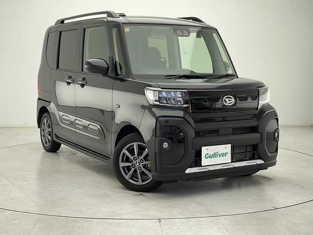 ダイハツ タント ファンクロス 千葉県 2022(令4)年 5万km ブラックマイカメタリック 純正ディスプレイオーディオ/・BT USB フルセグTV AppleCarPlay AndroidAuto/衝突軽減ブレーキ/レーンキープアシスト/両側パワースライドドア/前席シートヒーター/電動パーキング/オートブレーキホールド/前後ドライブレコーダー/ETC/充電用Type-A/コーナーセンサー/ルーフレール/シートバックテーブル/リアサンシェード/アイドリングストップ/ヘッドライトレベライザー/LEDヘッドライト/LEDフォグランプ/オートライト/オートハイビーム/スマートキー/スペアキー