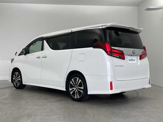 トヨタ アルファード S Cパッケージ 埼玉県 2020(令2)年 2万km ホワイトパールクリスタルシャイン 純正ディスプレイナビ/フルセグTV Bluetooth USB/バックカメラ/純正フリップダウンモニター/トヨタセーフティセンス/プリクラッシュセーフティ/レーダークルーズコントロール/パワーバックドア/コーナーセンサー /両側パワースライドドア/三眼LEDオートライト/オートマチックハイビーム/メモリーシート /シートヒーター /シートベンチレーション /前後ドライブレコーダー /ステアリングスイッチ/ステアリングヒーター/ビルトインETC/スマートキー/プッシュスタート