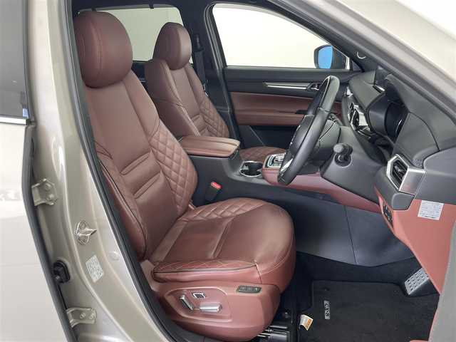 マツダ ＣＸ－８ XD エクスクルーシブモード 宮城県 2021(令3)年 3.6万km プラチナクォーツメタリック サンルーフ/BOSEサウンドシステム/ドライバーアテンションアラート/車間認知支援システム/車線逸脱警報システム/ブラインドスポットモニタリング/レーンキープアシストシステム/SBS/SCBS/パーキングセンサー/ヘッドアップディスプレイ/360度ビューモニター/マツダコネクトナビ/・Bluetooth/・フルセグTV/・AppleCarPlay/AndroidAuto/ETC/ドライブレコーダー/ワイヤレス充電/電動リアゲート/レザーシート/パワーシート（運転席メモリー機能付）/シートヒーター/ベンチレーション/ステアリングヒーター/革巻きステアリング/ステアリングスイッチ/パドルシフト/電動パーキングブレーキ/ブレーキホールド/アダプティブLEDヘッドランプ/フォグランプ/オートライト/スマートキー＆プッシュスタート/スペアキー/エンジンスターター/電動格納ミラー/純正19インチAW/純正フロアマット/ドアバイザー/W/サイド/カーテンエアバッグ