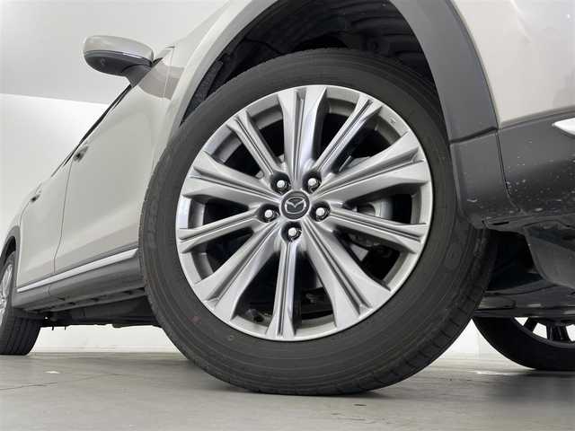 マツダ ＣＸ－８ XD エクスクルーシブモード 宮城県 2021(令3)年 3.6万km プラチナクォーツメタリック サンルーフ/BOSEサウンドシステム/ドライバーアテンションアラート/車間認知支援システム/車線逸脱警報システム/ブラインドスポットモニタリング/レーンキープアシストシステム/SBS/SCBS/パーキングセンサー/ヘッドアップディスプレイ/360度ビューモニター/マツダコネクトナビ/・Bluetooth/・フルセグTV/・AppleCarPlay/AndroidAuto/ETC/ドライブレコーダー/ワイヤレス充電/電動リアゲート/レザーシート/パワーシート（運転席メモリー機能付）/シートヒーター/ベンチレーション/ステアリングヒーター/革巻きステアリング/ステアリングスイッチ/パドルシフト/電動パーキングブレーキ/ブレーキホールド/アダプティブLEDヘッドランプ/フォグランプ/オートライト/スマートキー＆プッシュスタート/スペアキー/エンジンスターター/電動格納ミラー/純正19インチAW/純正フロアマット/ドアバイザー/W/サイド/カーテンエアバッグ