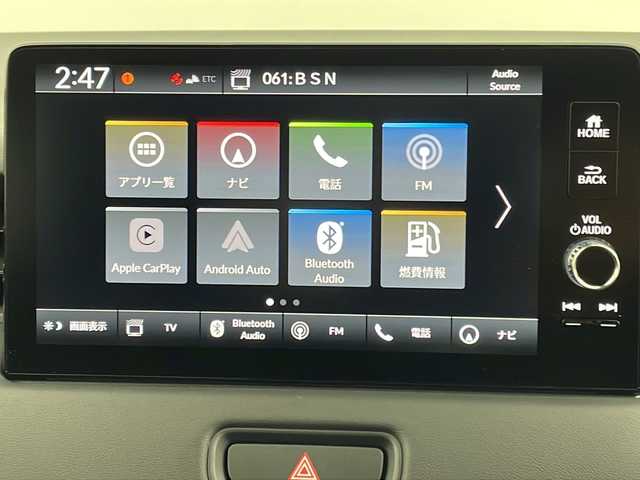 ホンダ ヴェゼル ハイブリッド e:HEV Z 新潟県 2025(令7)年 0.1万km未満 プラチナホワイトパール 4WD/ホンダセンシング/純正ナビ/　　フルセグ/BT/USB/AppleCarPlay/AndroidAuto/バックカメラ/パワーバックドア/レーダークルーズコントロール/LEDオートライト/Fフォグ/ハーフレザーシート/シートヒーター/純正18インチアルミホイール/パドルシフト/ステアリングスイッチ/ステリングヒーター/USBポート/TypeCポート/置くだけ充電/ブラインドスポットモニター/スマートキー/ビルトインETC2.0