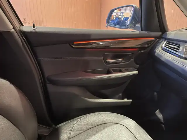 ＢＭＷ ２１８ｄ グランツアラー ラグジュアリー 愛知県 2016(平28)年 6.2万km アルピンホワイトⅢ 純正ＨＤＤナビ　/前席パワーシート　/運転席シートメモリー　/前席シートヒーター　/ＡＣＣ　/衝突軽減装置　/バックカメラ　/パークアシスト　/社外フルセグＴＶ　/ＨＩＤヘッドライト　/オートライト　/ＨＵＤ/アンビエントライト/パワーバックドア